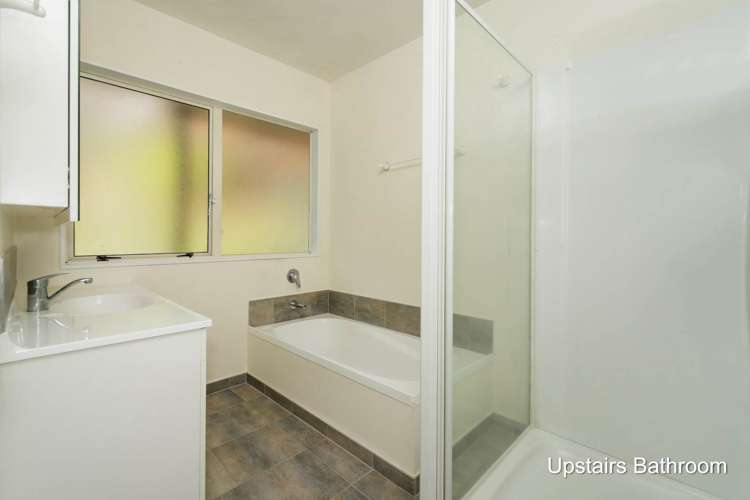 13 Emlyn Place Torbay_10