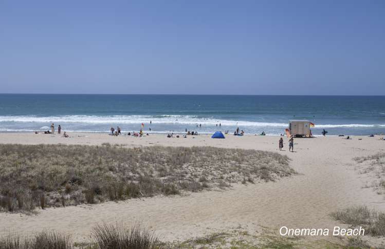 108 Oratia Place Onemana_25