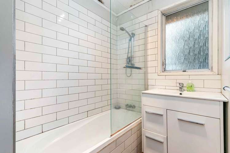 15 Astor Place Manurewa_11