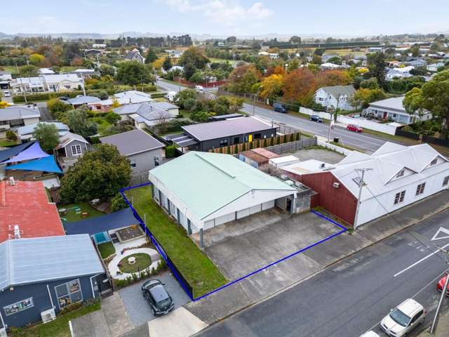 Storage/ Warehouse Or Redevelopment Site