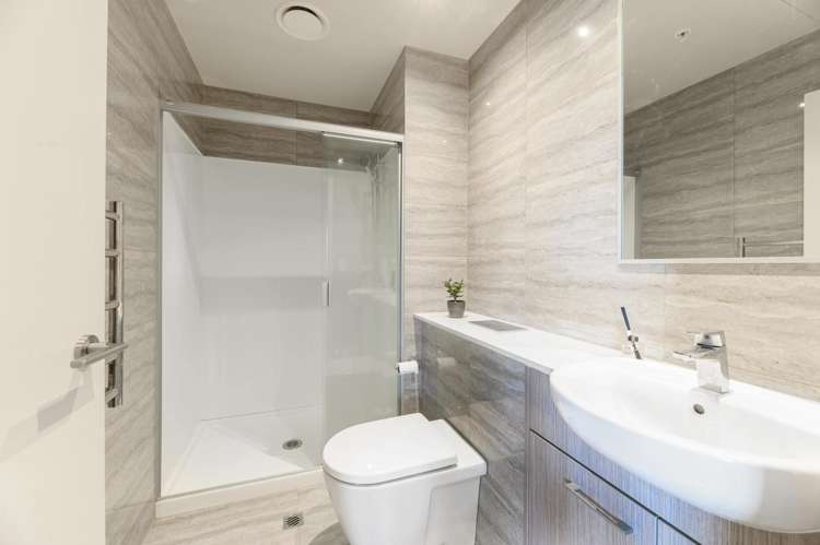 401/1 Rose Garden Lane Albany_11