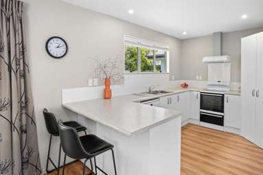 10 Mt Isobel Place_4