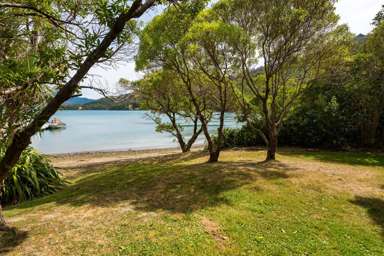 Ngaruru Bay, Tory Channel_1