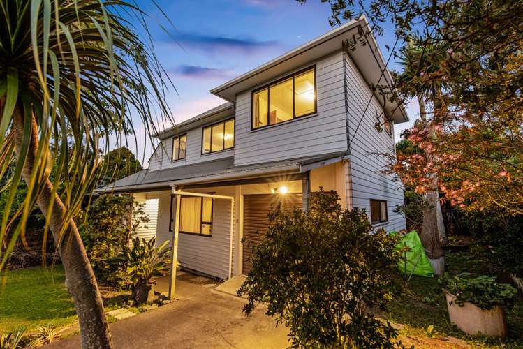 2 Mons Avenue Mount Roskill_17