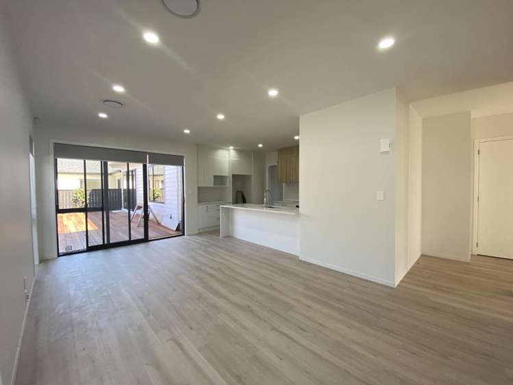 7 Macgregor Lane Wainui_2