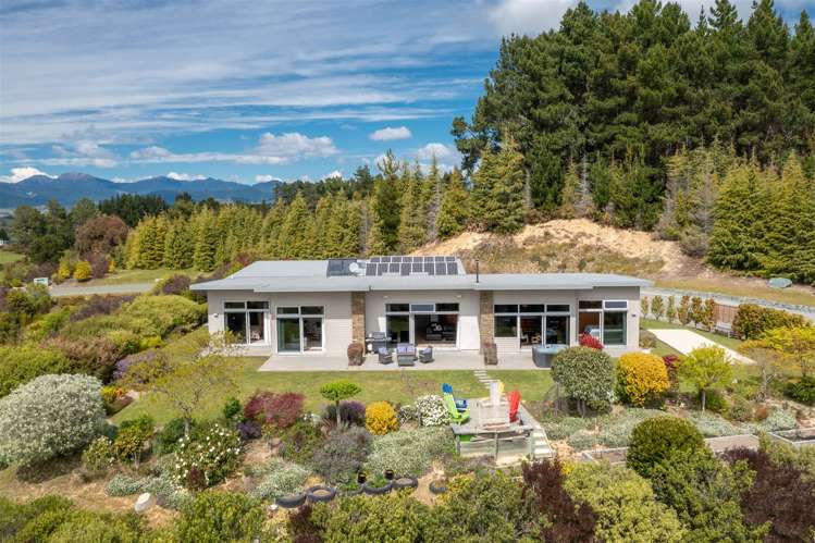 114 Redvale Road Redwood Valley_1