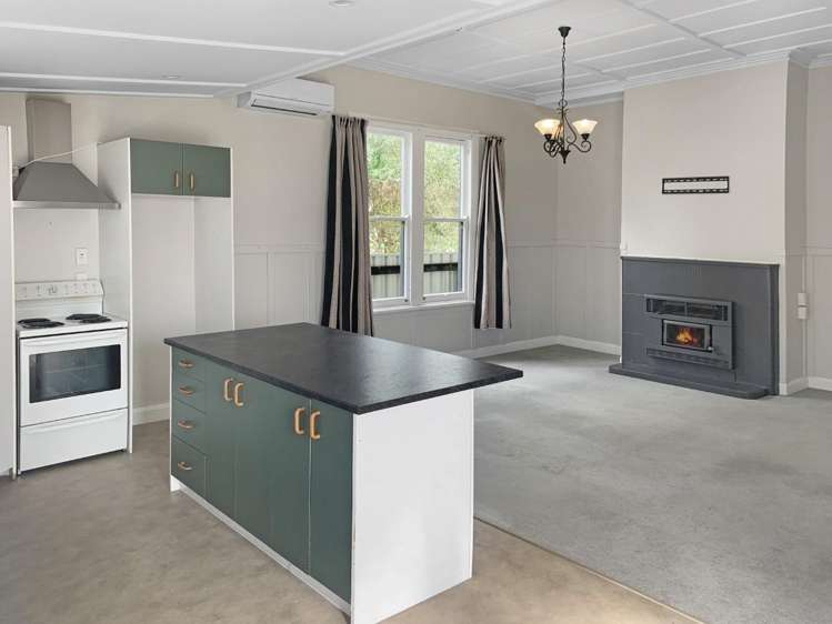 811 Eaton Road 10482_3