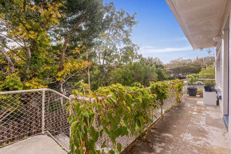 1/22 Fairview Road Mt Eden_2