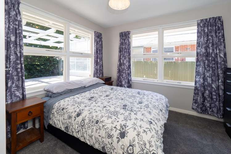 63 Creek Road Allenton_18