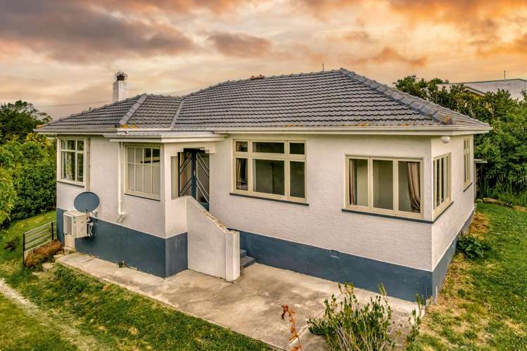 111 Main Road Waikouaiti_19