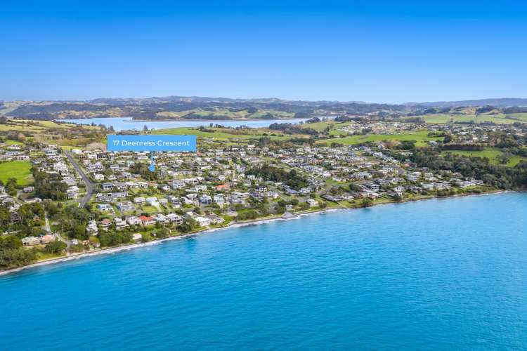 17 Deerness Crescent Algies Bay_3