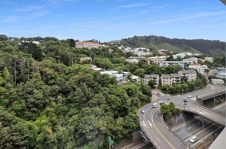 12D/186 The Terrace 2185_4