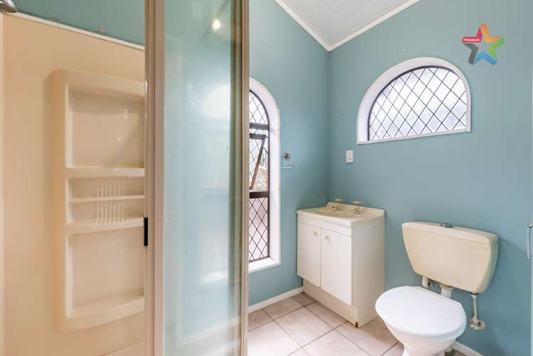 14 Matuhi Street Tirohanga_23