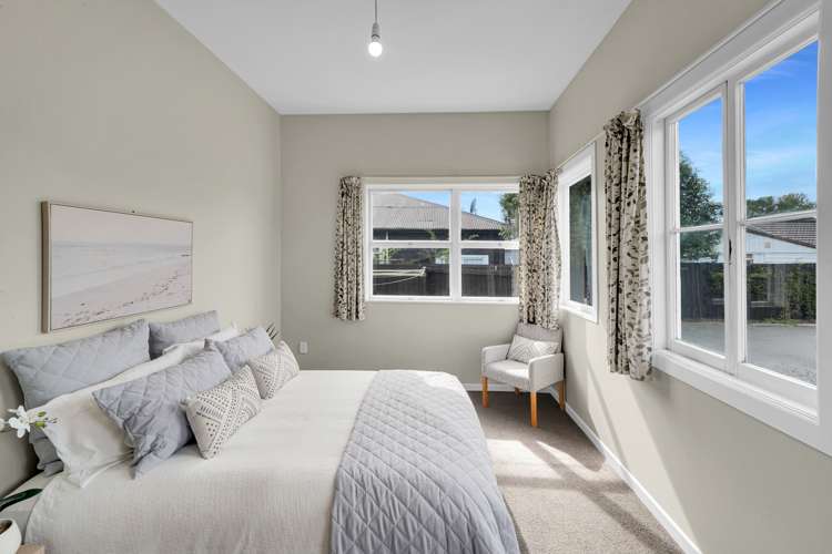 152 Lincoln Road Addington_11