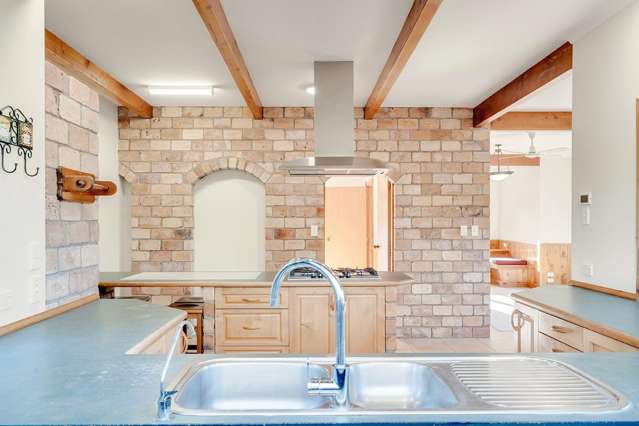 3642 Cambridge Road 11373_4
