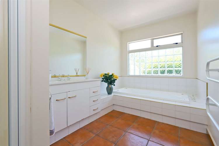 47 Greenwood Road Havelock North_13