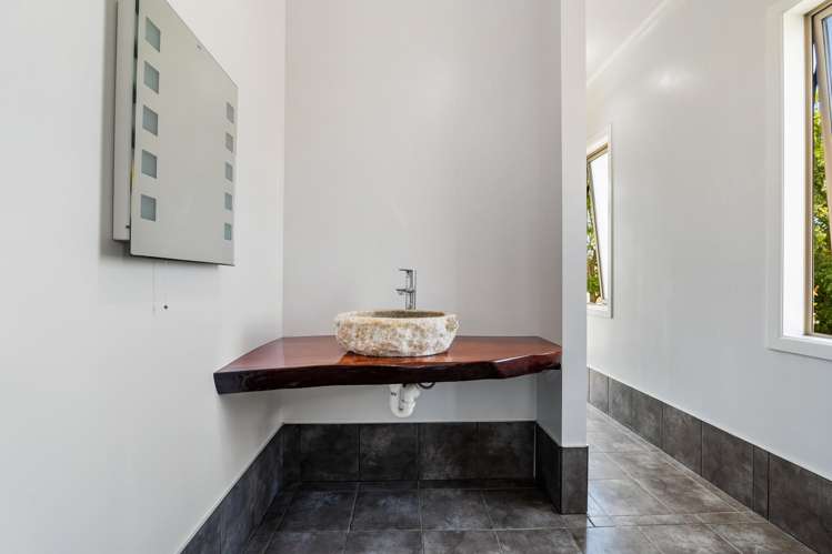 84 Sandford Road Ruakaka_11