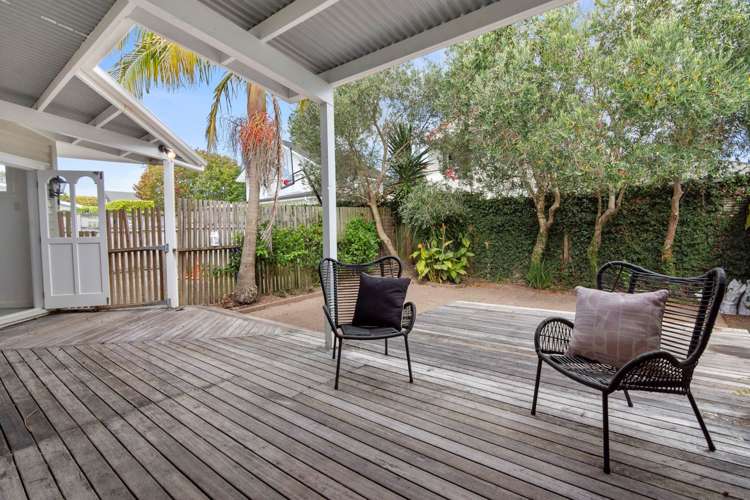 65 Aramoana Avenue Devonport_20