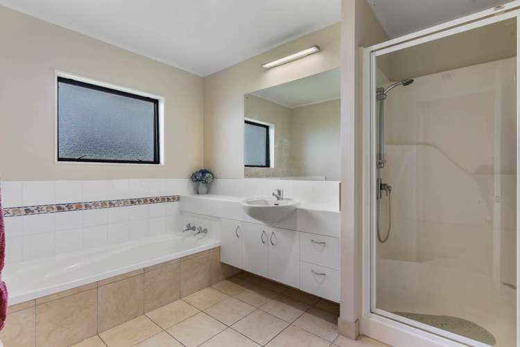 208 Burtt Road Paerata_15