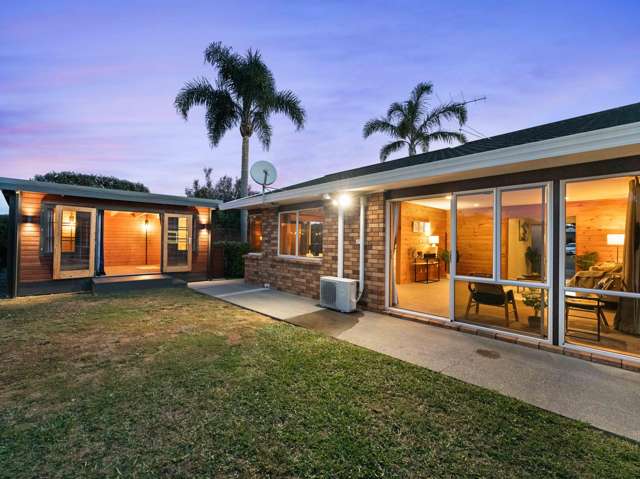 11 Graham Tagg Close Pahurehure_3