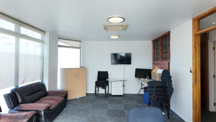 4/4 Freeman Way Manukau_12