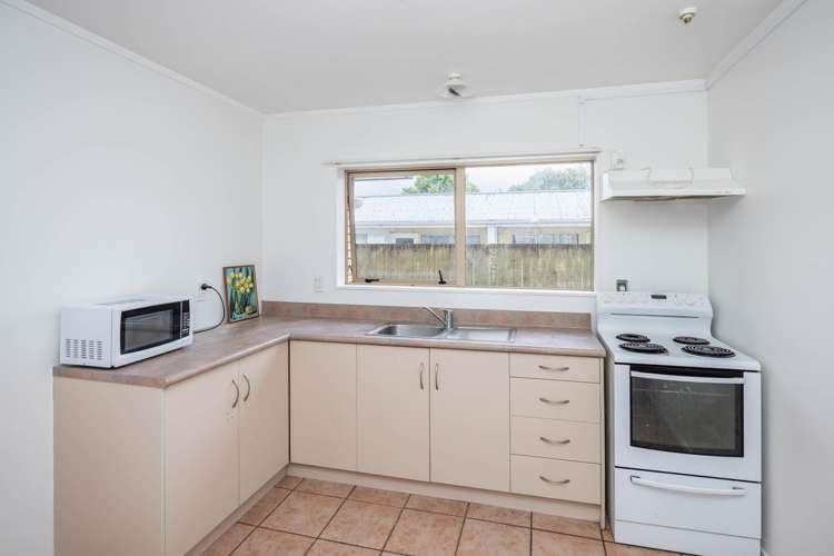 5A Inverness Avenue Hamilton East_6