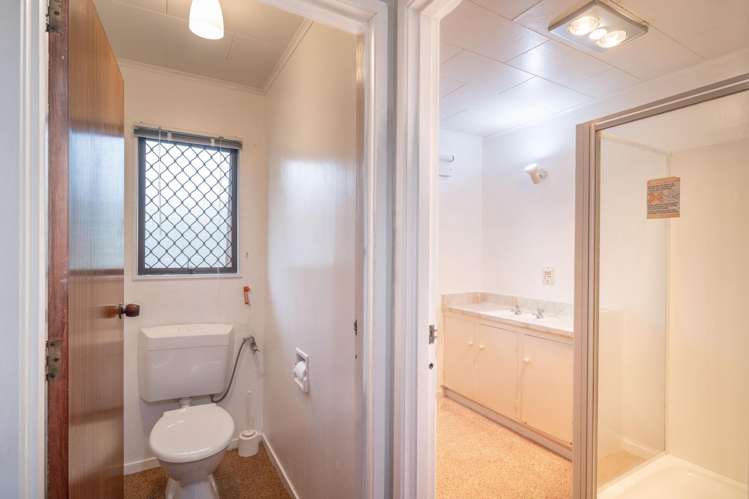 17 Walton Place Flaxmere_8