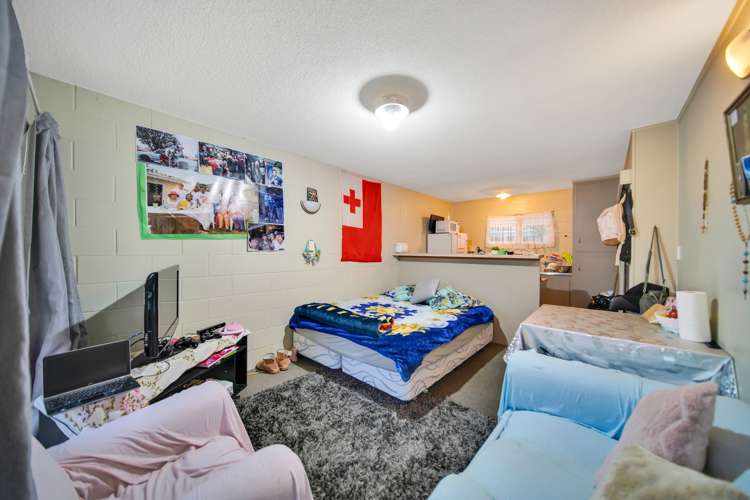 8/32 Blockhouse Bay Road Avondale_5