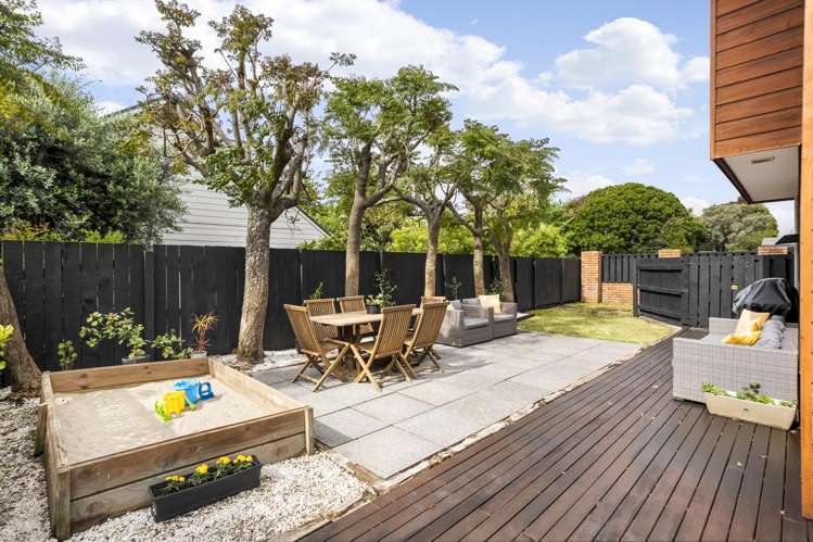 163 Celtic Crescent Ellerslie_12