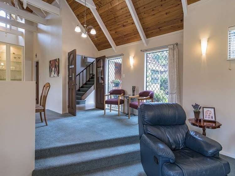 33 The Ridgeway Enner Glynn_6