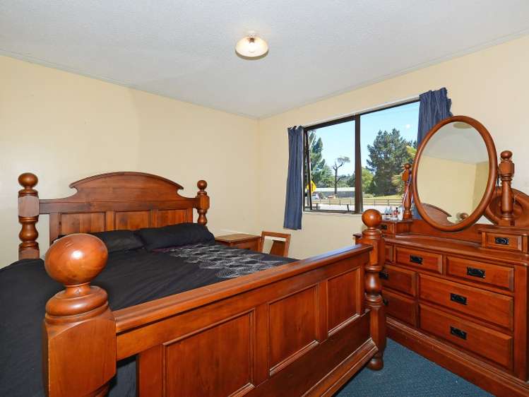 652 Main Road North Te Marua_9