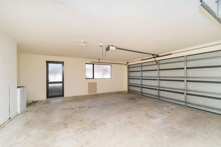 12 Logan Views Kelvin Grove_13