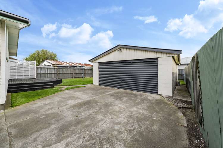 27 Skerten Avenue Hornby_18