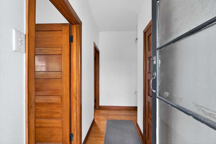 5 Tripoli Street Onekawa_10