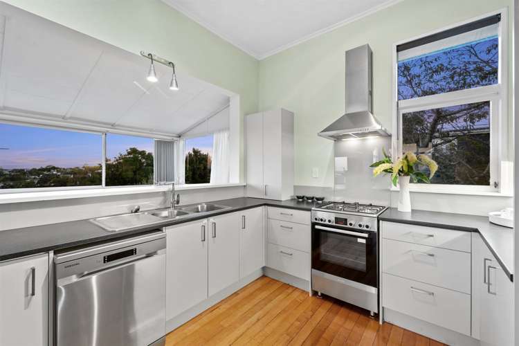 13 Speedy Crescent Hillcrest_9