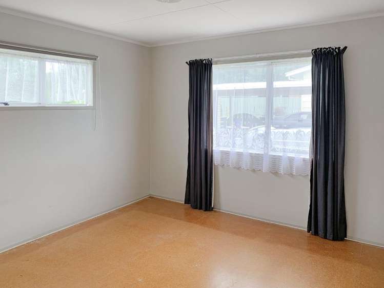 35 Falkner Park 1154_5