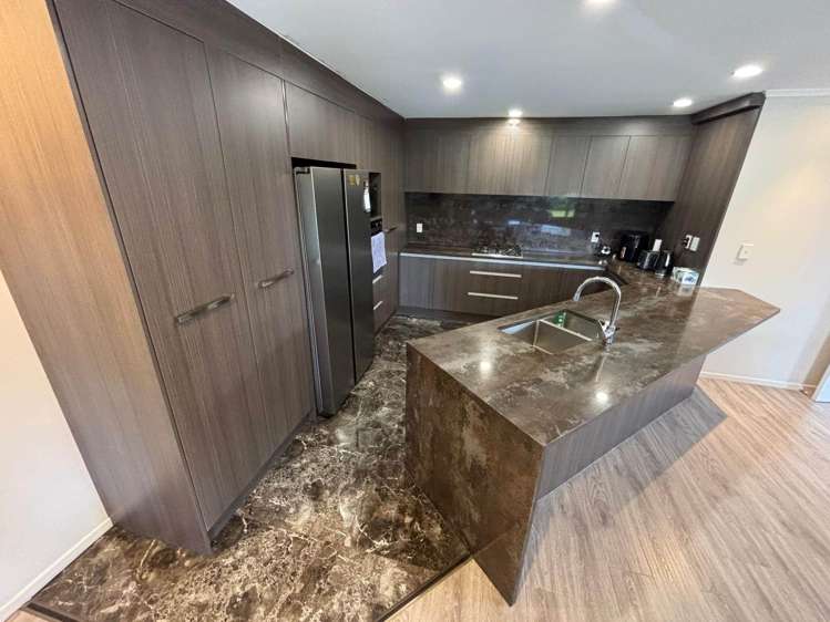 25 Moss Crescent Takanini_12