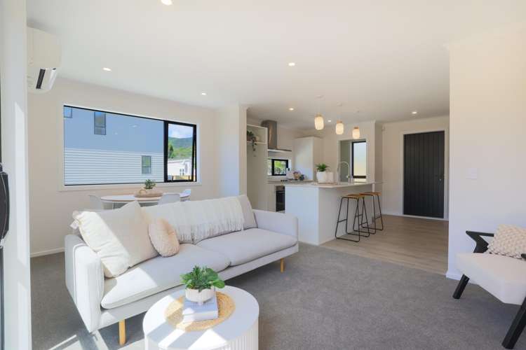 62 Bledisloe Crescent Wainuiomata_1