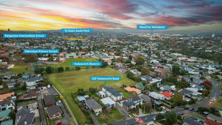 52f Vodanovich Road Te Atatu South_28