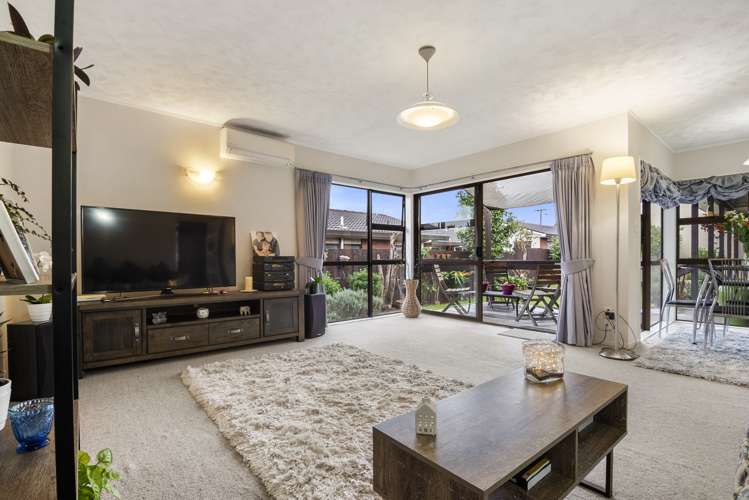 2/433 Blockhouse Bay Road Blockhouse Bay_3