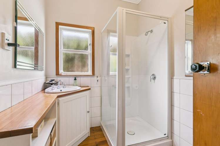 18 Haumia Street Johnsonville_9