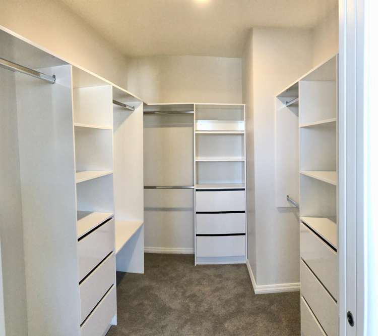 11 Aklander Rise Flat Bush_16