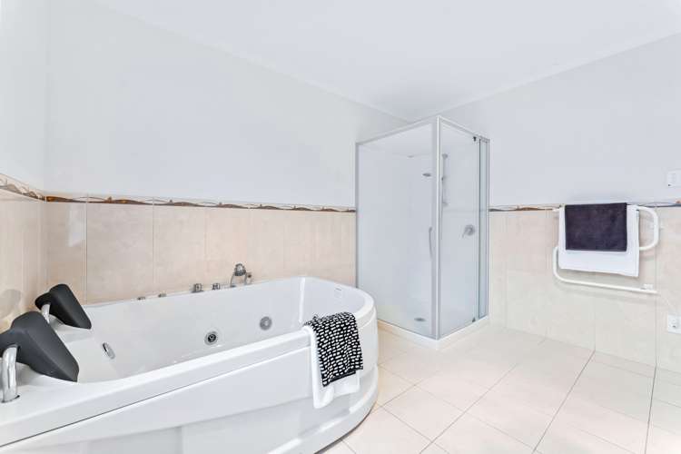 5 Kestev Drive Flat Bush_17