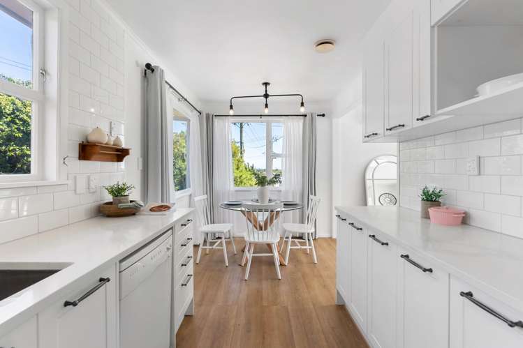 128 Coxhead Road Manurewa_4