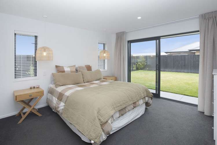 42 Halpin Drive Lincoln_20