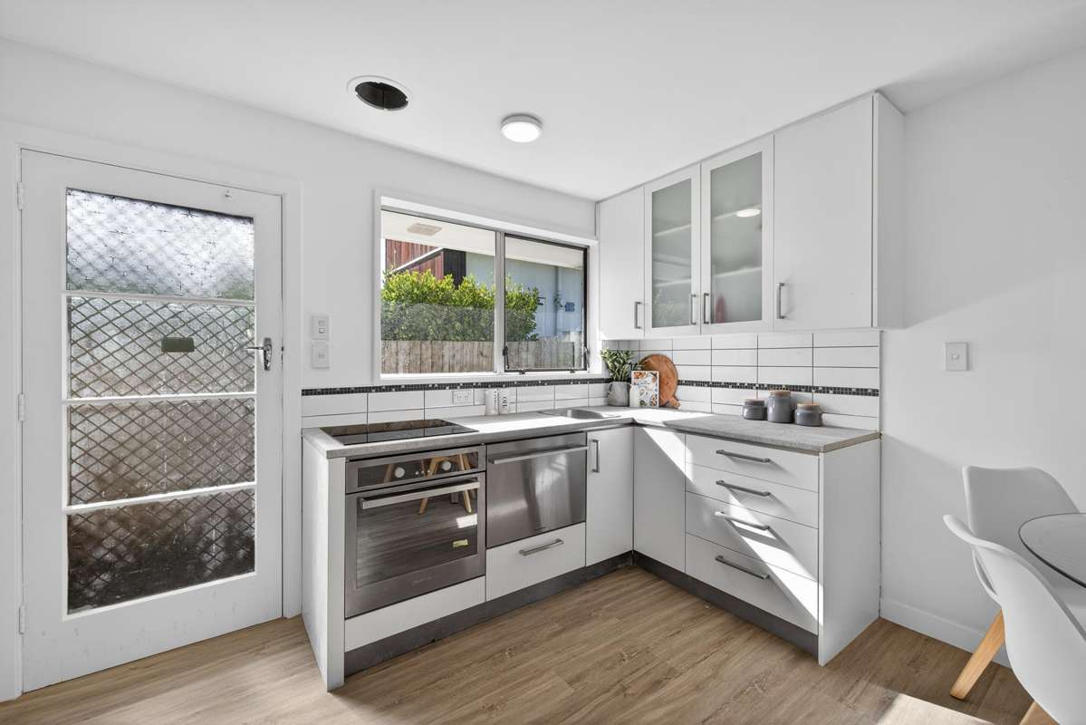 2/130 Edgeware Road_2