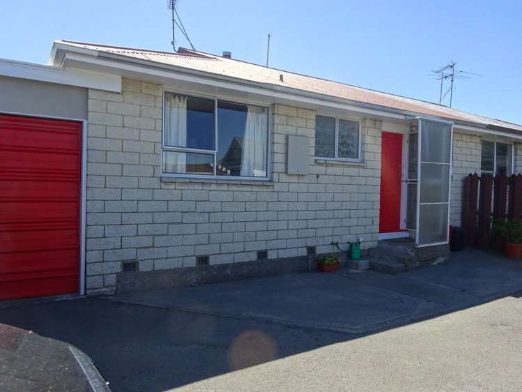 2/16 Allens Road Allenton_0