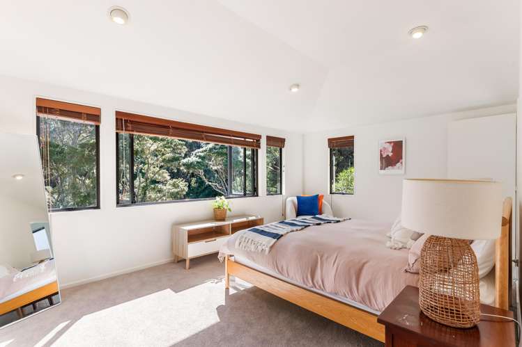 1/12 Herons Way Northcote_9