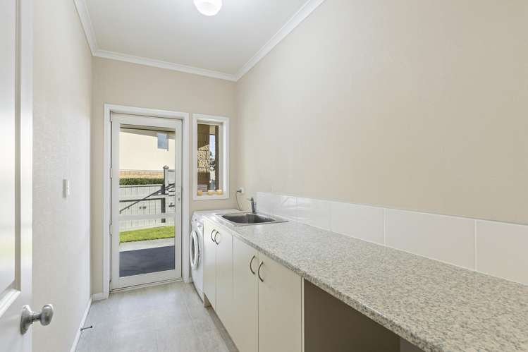 5 Vardon Way Waiwhakaiho_22