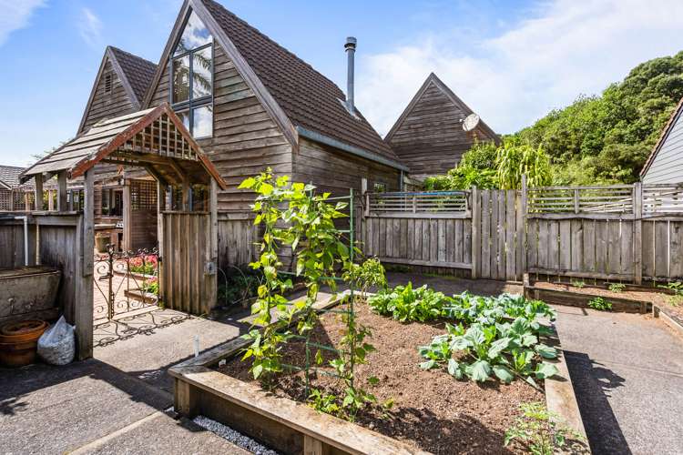 238 Fairway Drive Kamo_22